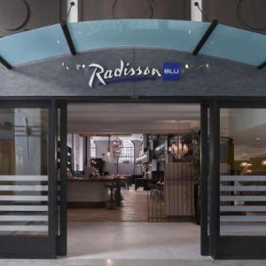 Hotels near Leeds Beckett Students Union - Radisson Blu Hotel Leeds
