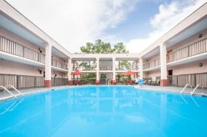 Baymont by Wyndham Mobile/ I-65, Mobile