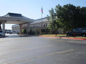 SureStay Plus Hotel by Best Western Norman, Norman