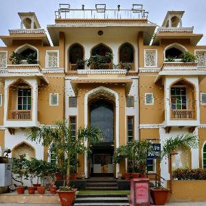 Townhouse Mansarovar Near Metro Station Formerly Dev Villas