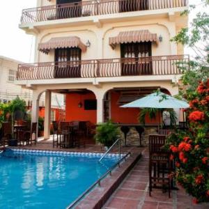 Windjammer International Cuisine & Comfort Inn