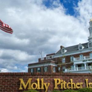 Hackensack Meridian Health Theatre Hotels - Molly Pitcher Inn