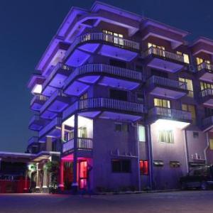 J-frigh Hotel