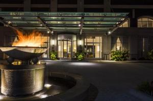 Hotel Blackhawk, Autograph Collection, Davenport