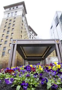 The Saint Paul Hotel, Saint Paul