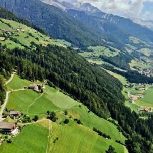 Großstahlhof Mountain & Panorama View