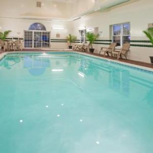 Country Inn & Suites by Radisson Louisville East KY