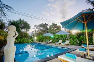 Taos House by WizZeLa, Nusa Lembongan