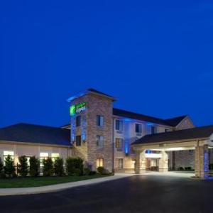 Holiday Inn Express Hocking Hills-Logan