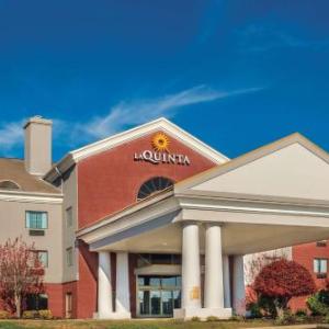 La Quinta Inn & Suites by Wyndham Loudon