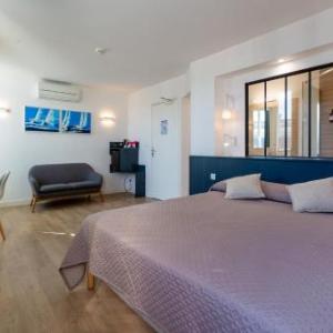 Hotels near Arkea Arena Floirac - Hotel Regina Bordeaux Gare Saint-Jean