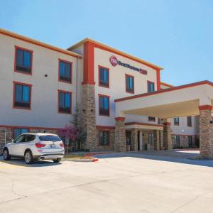 Best Western Plus Wewoka Inn & Suites