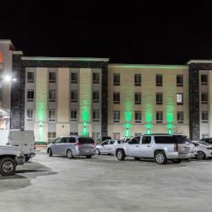 Comfort Suites University