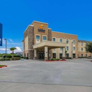 Comfort Inn & Suites Victoria North