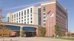 Embassy Suites East Peoria Hotel and Riverfront Conference Center, Peoria
