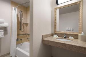 Hilton Garden Inn South Bend, South Bend