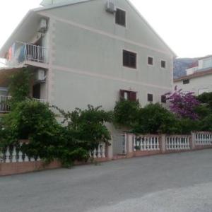 Apartments with parking space Orebic Peljesac - 11834
