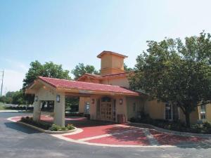 La Quinta Inn by Wyndham Kansas City Lenexa, Lenexa