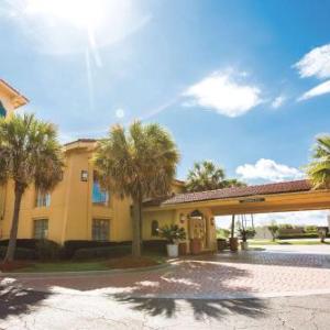 Hotels near Eddie Stanky Field - La Quinta Inn Mobile
