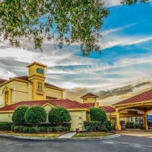 La Quinta Inn & Suites by Wyndham Myrtle Beach Broadway Area