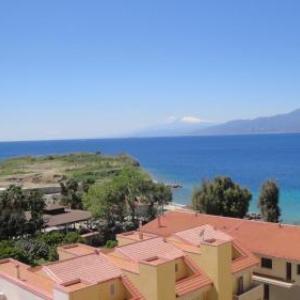 Thalassa Panoramic Suites