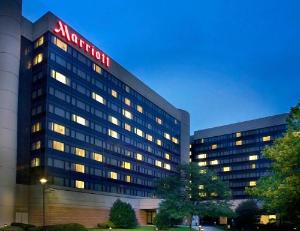 Newark Liberty International Airport Marriott, Newark