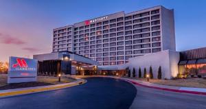 Wichita Marriott, Wichita