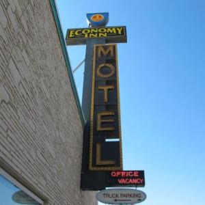 Economy Inn Ontario