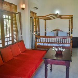 Ravi Villa Hikkaduwa