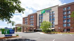 Holiday Inn Express & Suites Bloomington West, an IHG Hotel, Bloomington