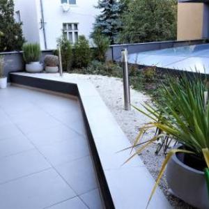 Baratero Club Apartments Private Parking EV points