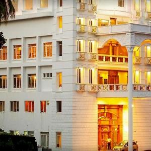 Joys Palace