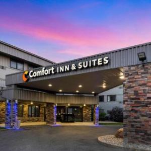 Comfort Inn & Suites North At The Pyramids