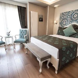 Antusa Palace Hotel & Spa