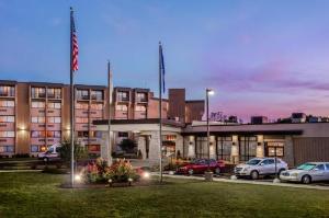 Crowne Plaza Hotel Milwaukee South, Oak Creek