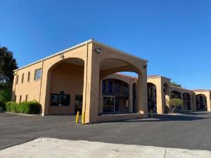 Days Inn by Wyndham Newnan, Newnan