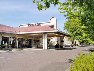 Ramada by Wyndham Portland Airport, Portland