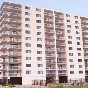 Towers 201 Condo