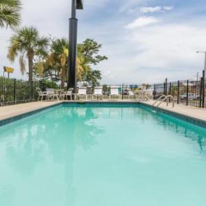 Days Inn by Wyndham Biloxi Beach