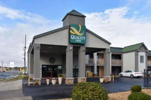 Quality Inn Calhoun North I-75, Calhoun