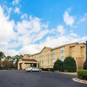 Quality Suites Atlanta Airport East hotel photo