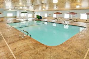 GuestHouse Inn & Suites Rochester, Rochester