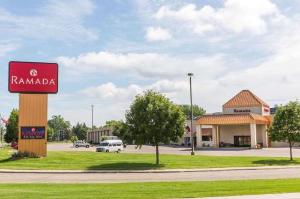 Ramada by Wyndham Sioux Falls Airport - Waterpark Resort & Event Center, Sioux Falls