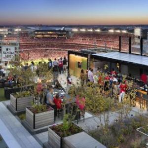 Audi Field Hotels - Hampton Inn By Hilton & Suites Washington D.C. - Navy Yard