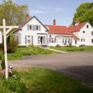 Candlebay Inn