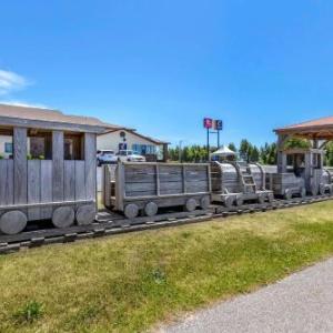 Manistique Hotels Deals At The 1 Hotel In Mi Comfort Inn