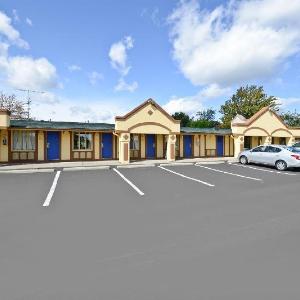 Americas Best Value Inn & Suites Warren Detroit