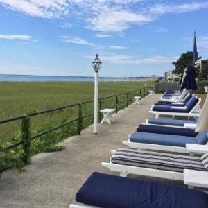 The Holiday House Inn & Motel