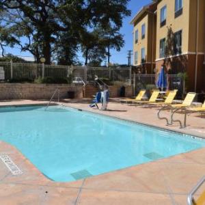 Fairfield Inn & Suites by Marriott San Antonio Seaworld/Westover Hills