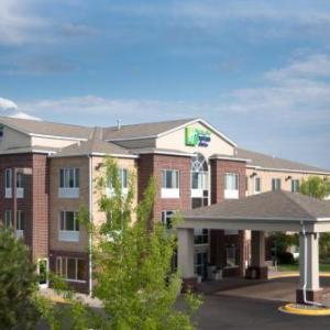 Holiday Inn Express Hotel & Suites Chanhassen